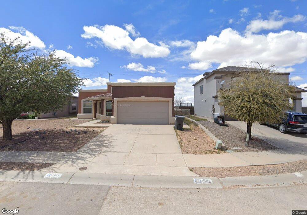 817 Desert Bush Dr, El Paso, TX 79928 - photo 1