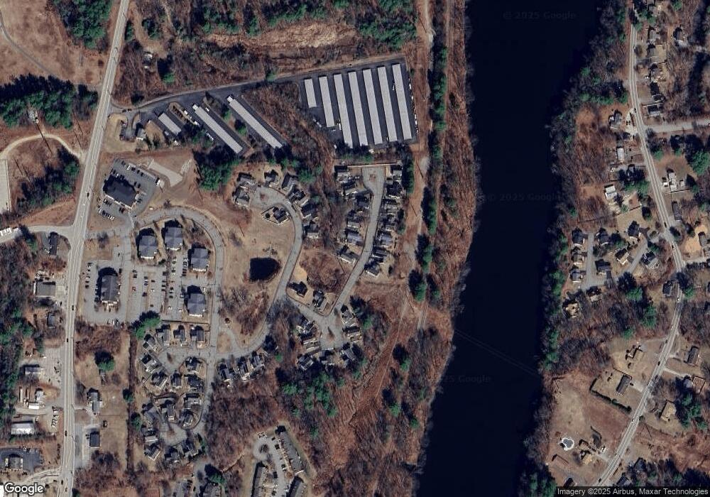 136 Middlesex Rd, Merrimack, NH 03054 - photo 1