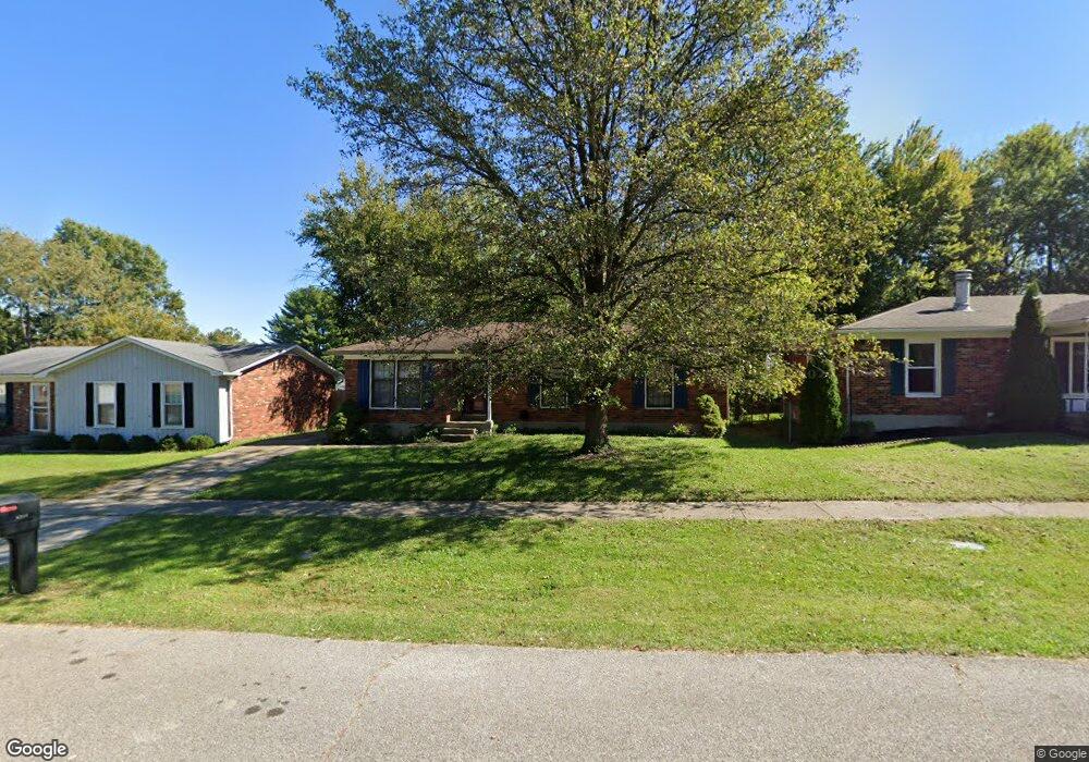 8315 Daverman Dr, Louisville, KY 40228 - photo 1