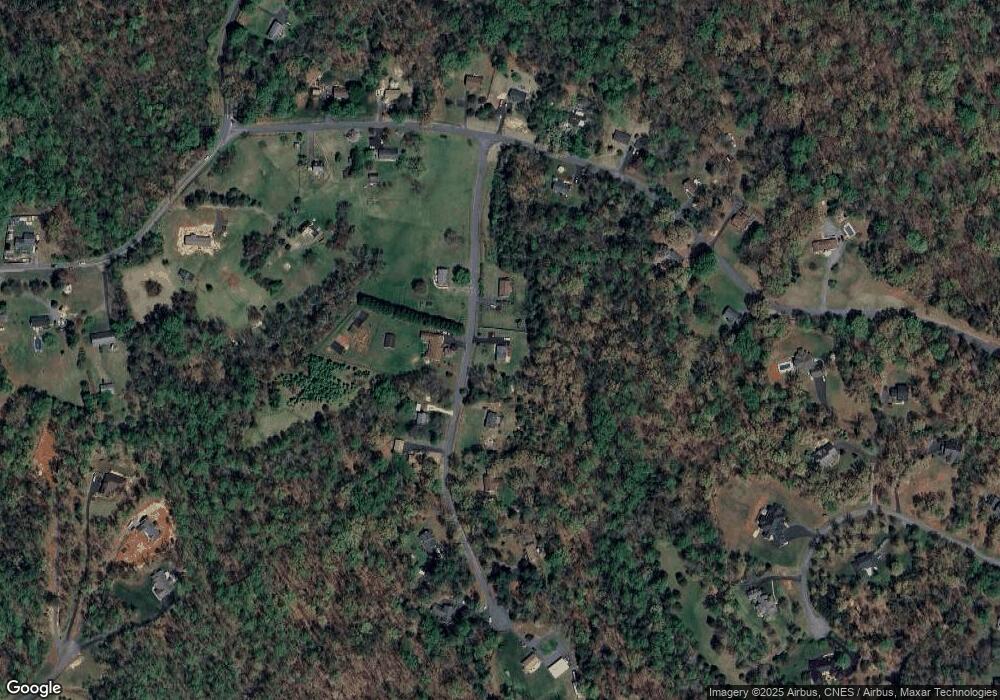 5313 Chestnut Ln, Earlysville, VA 22936 - photo 1