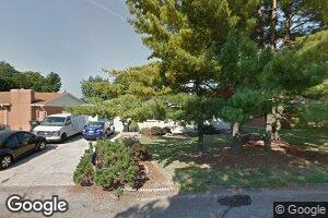 30 Moorland Dr, Granite City, IL 62040