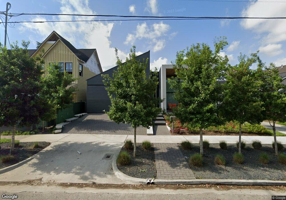 730 E 6th 1/2 St, Houston, TX 77007 - photo 1