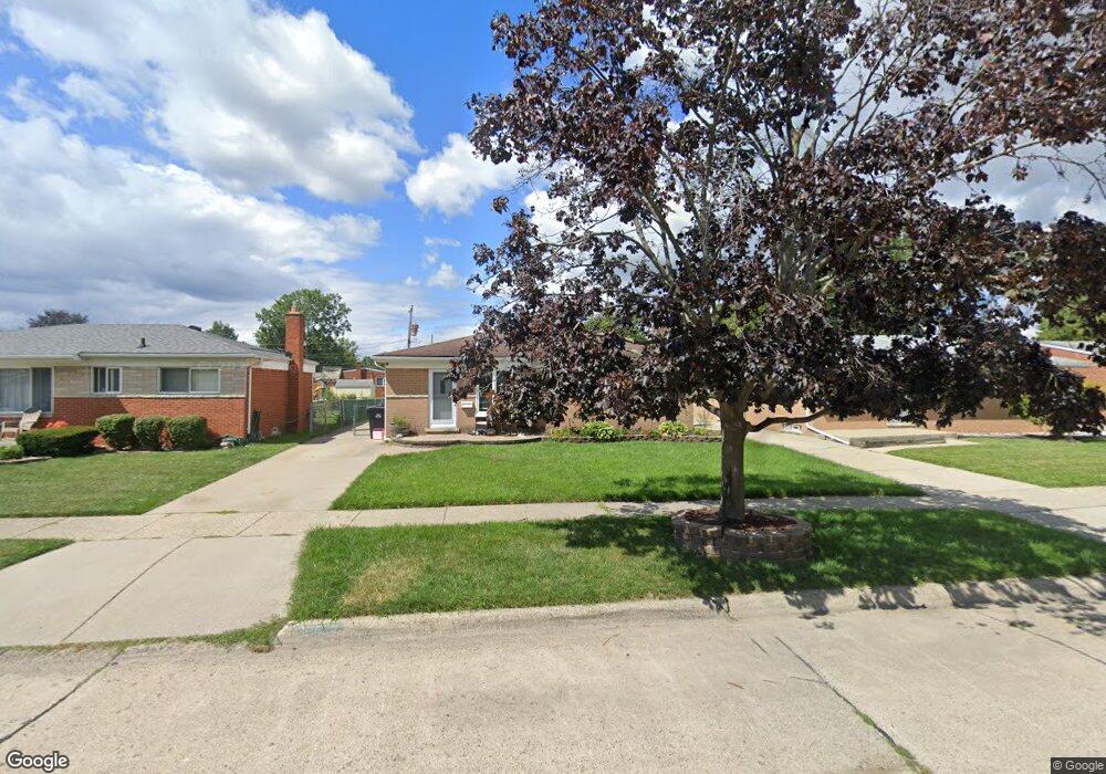 30547 J Carls St, Roseville, MI 48066 - photo 1