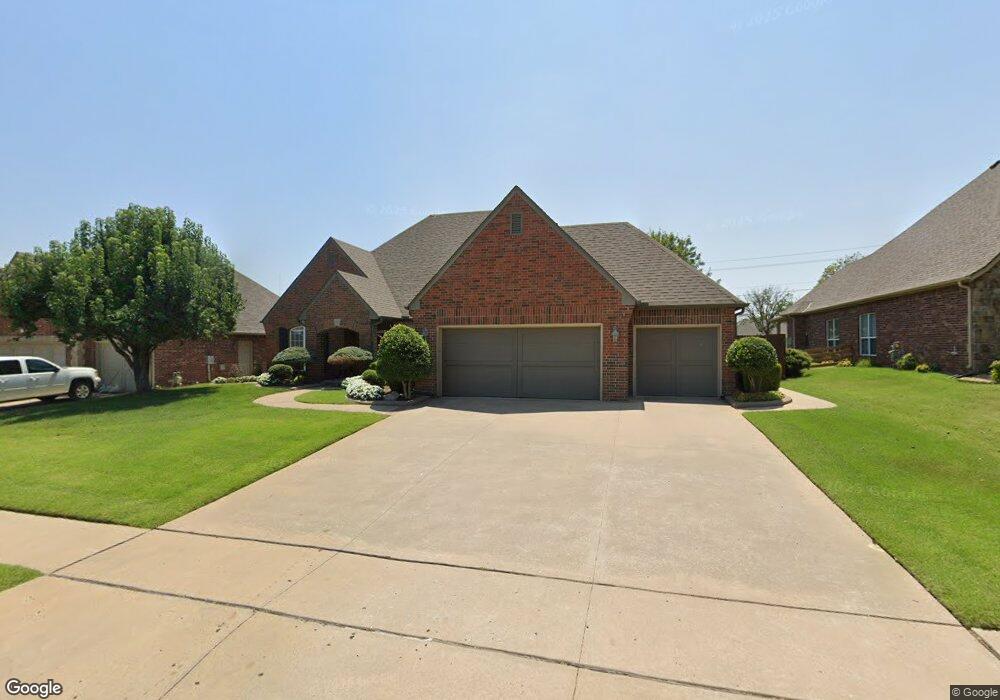 7515 E Galveston Place, Broken Arrow, OK 74014 - photo 1