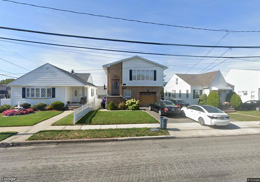 779 Chase Ave, Lyndhurst, NJ 07071 - photo 1