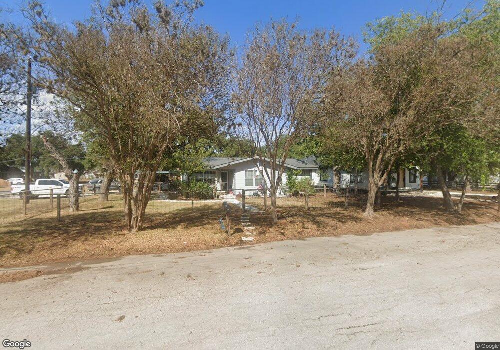 317 E Camp St, New Braunfels, TX 78130 - photo 1