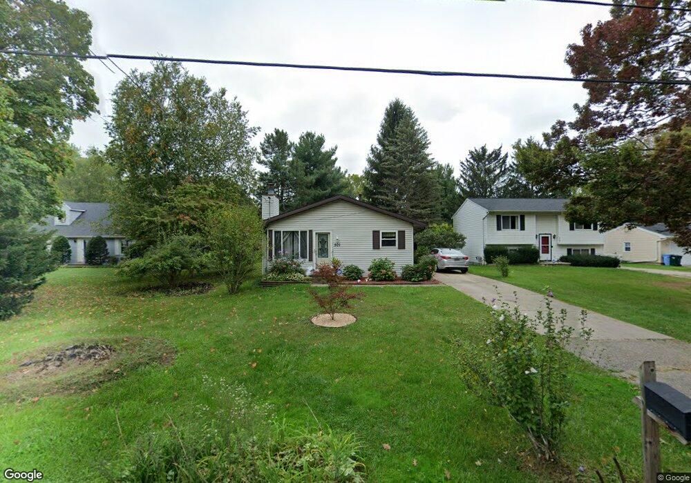 501 Sawyer Rd, Lansing, MI 48911 - photo 1