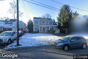 2 Fenway Ct, River Edge, NJ 07661