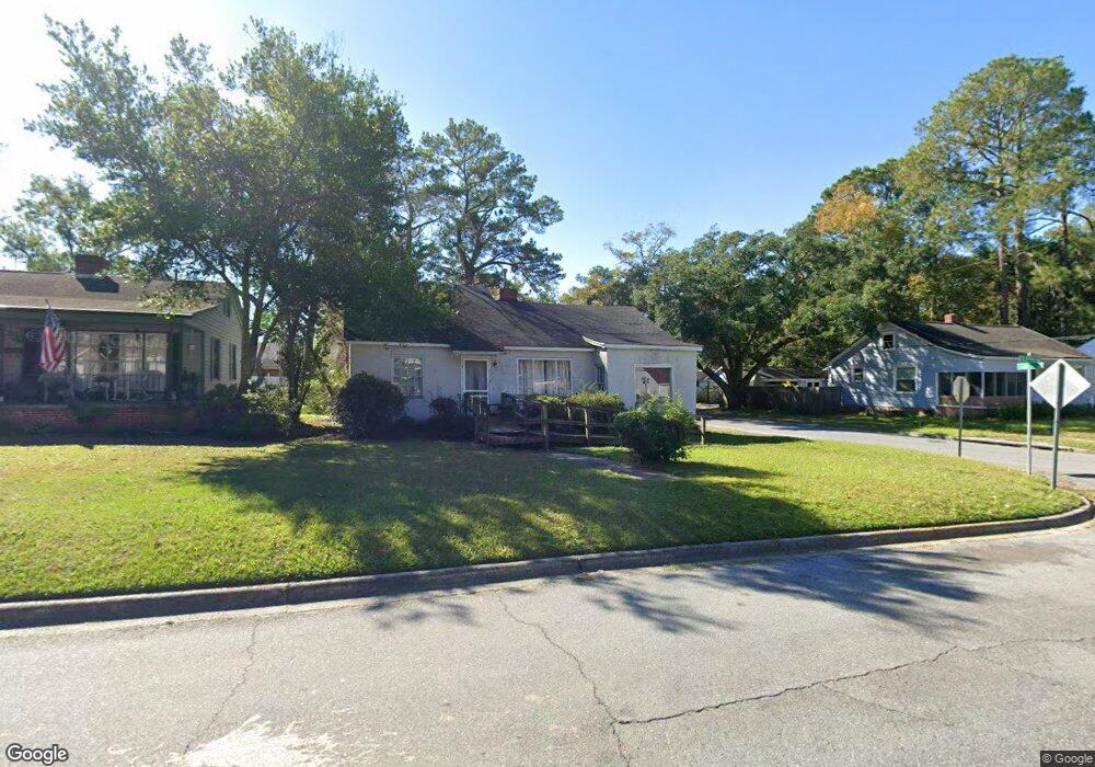 1401 E 54th St, Savannah, GA 31404 - photo 1