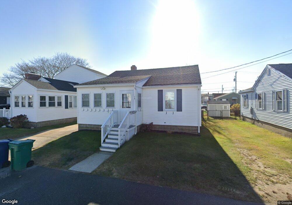 19 Tuttle Ave, Hampton, NH 03842 - photo 1