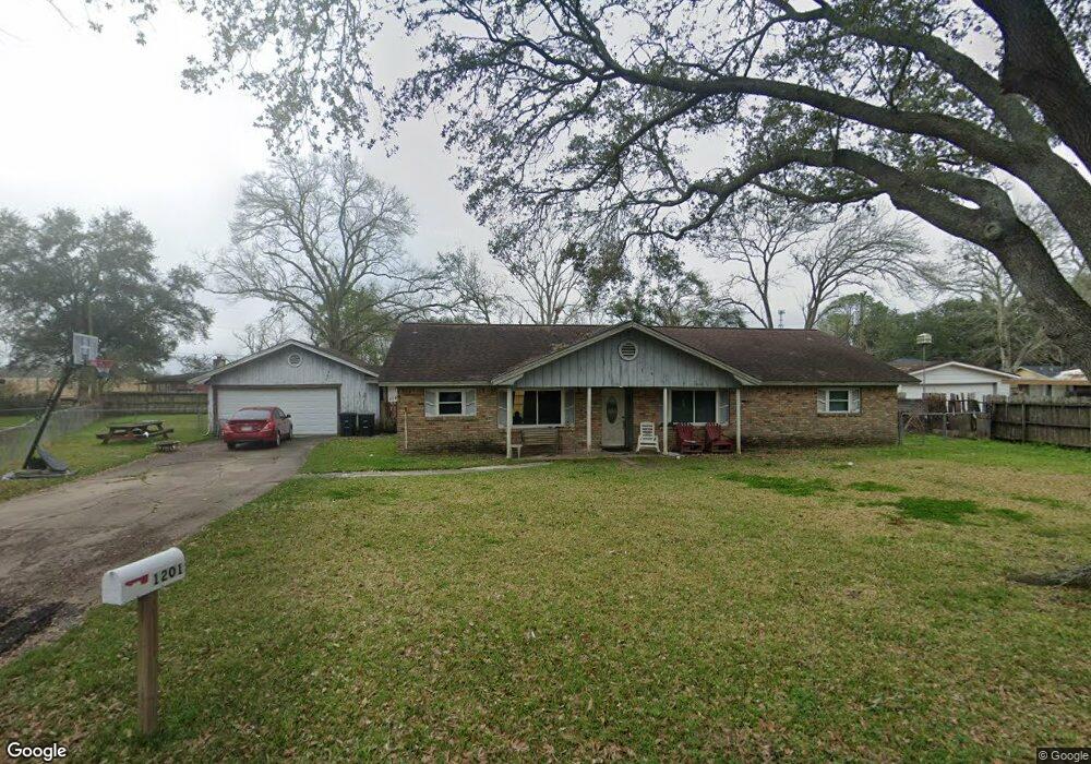 1201 Connie St, Alvin, TX 77511 - photo 1
