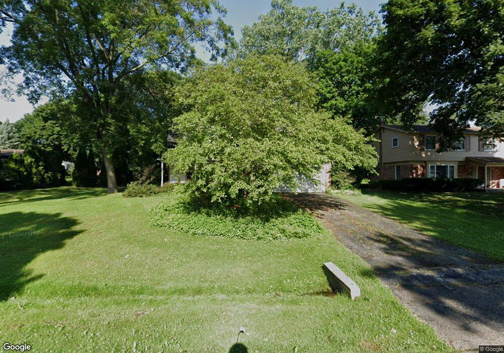 6944 Wild Ridge Ln, West Bloomfield, MI 48322 - photo 1