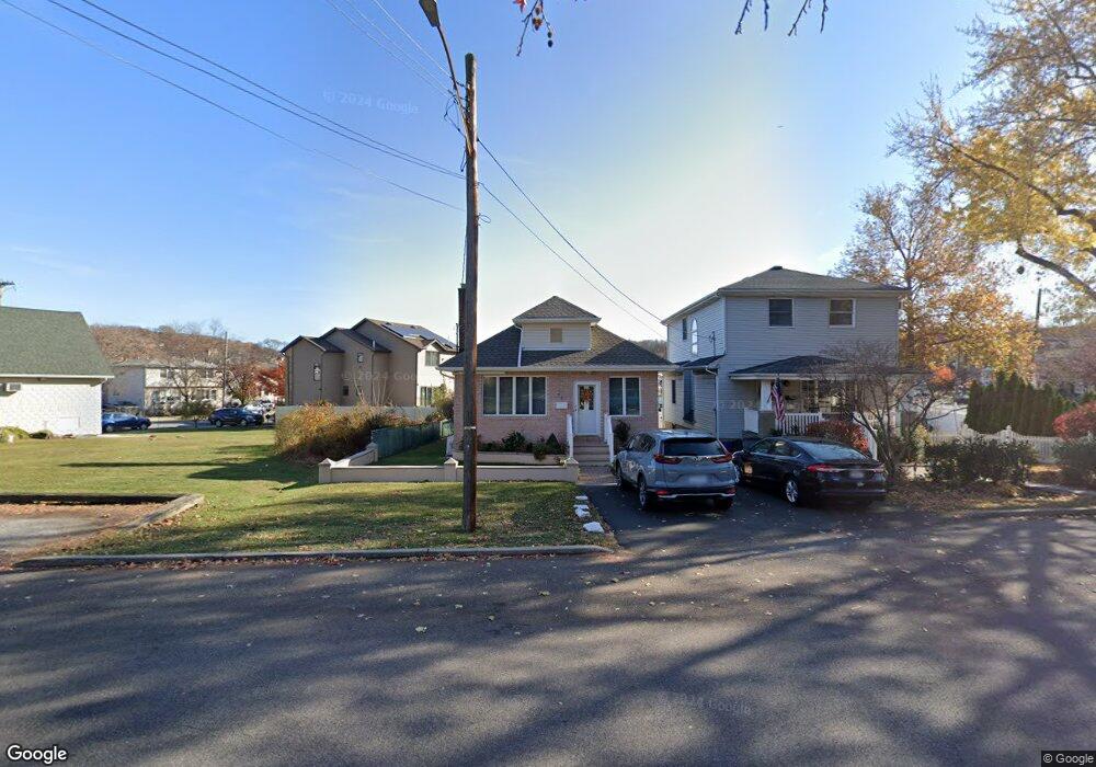 44 Northern Blvd, Staten Island, NY 10301 - photo 1