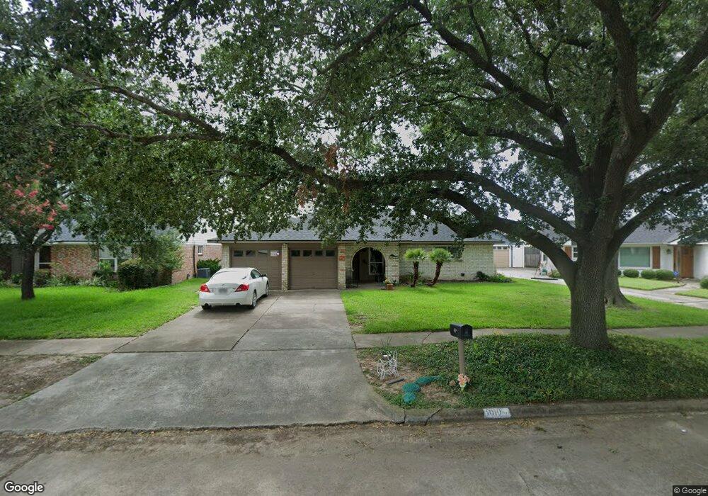5010 Mary Lou Dr, Houston, TX 77092 - photo 1
