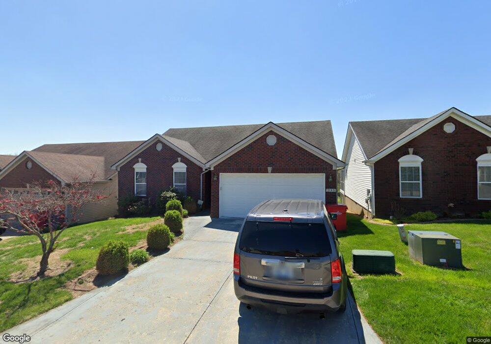 233 Palmer Dr, Frankfort, KY 40601 - photo 1