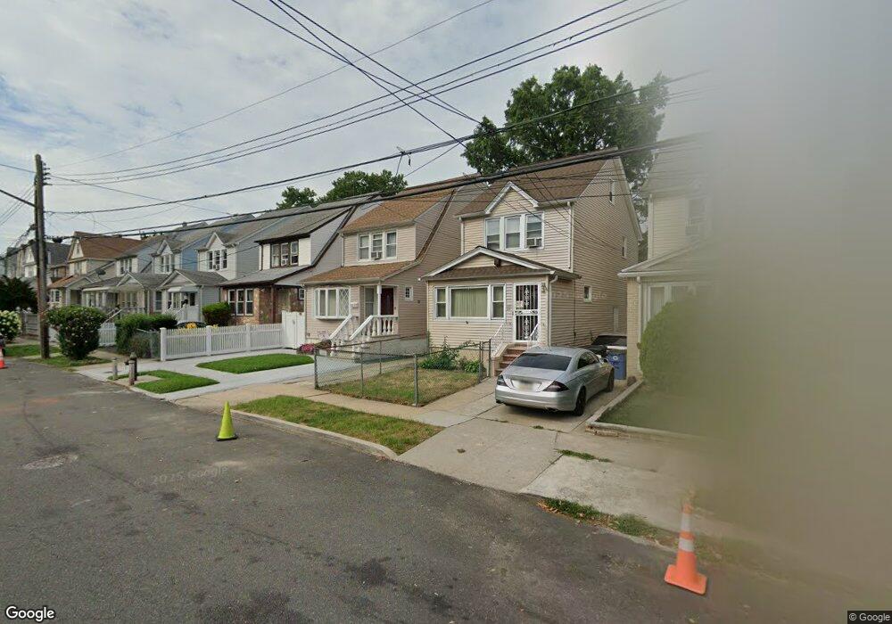 10028 204th St, Hollis, NY 11423 - photo 1