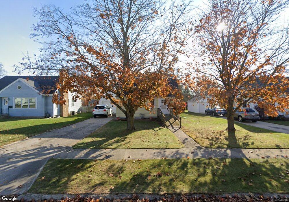 2829 36th St, Two Rivers, WI 54241 - photo 1