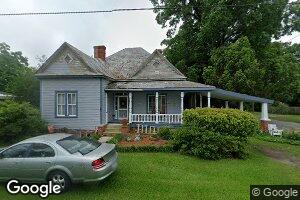 109 E Bay Ave, Doerun, GA 31744