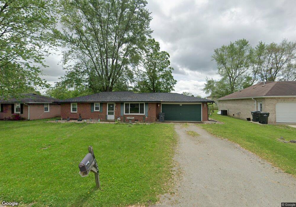 725 Valley Dr, Anderson, IN 46011 - photo 1