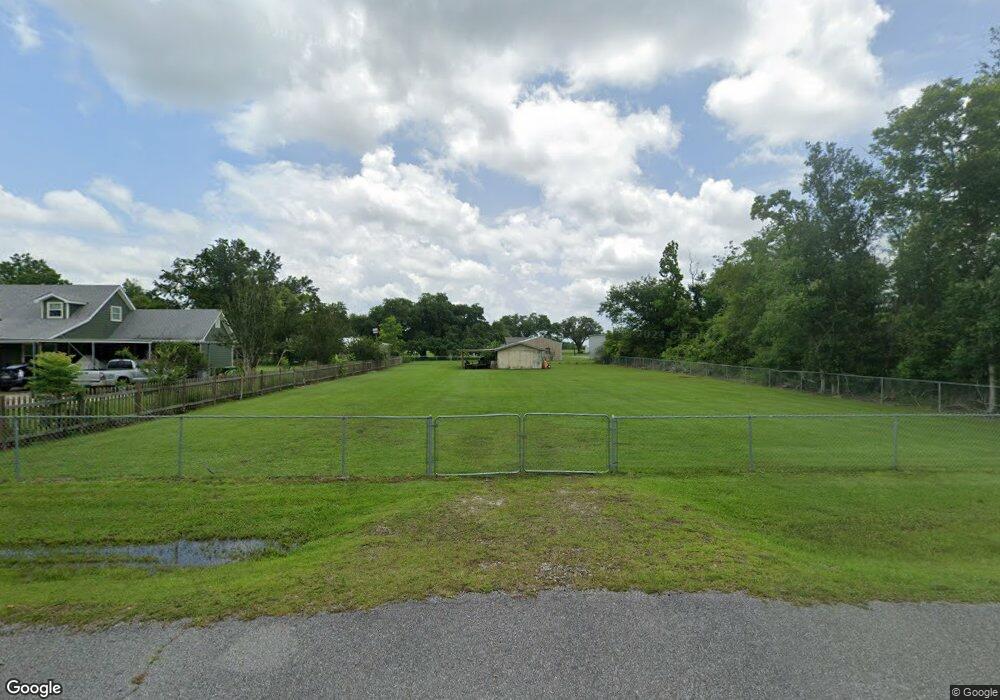 565 Eddie Hebert Rd, Lake Charles, LA 70607 - photo 1