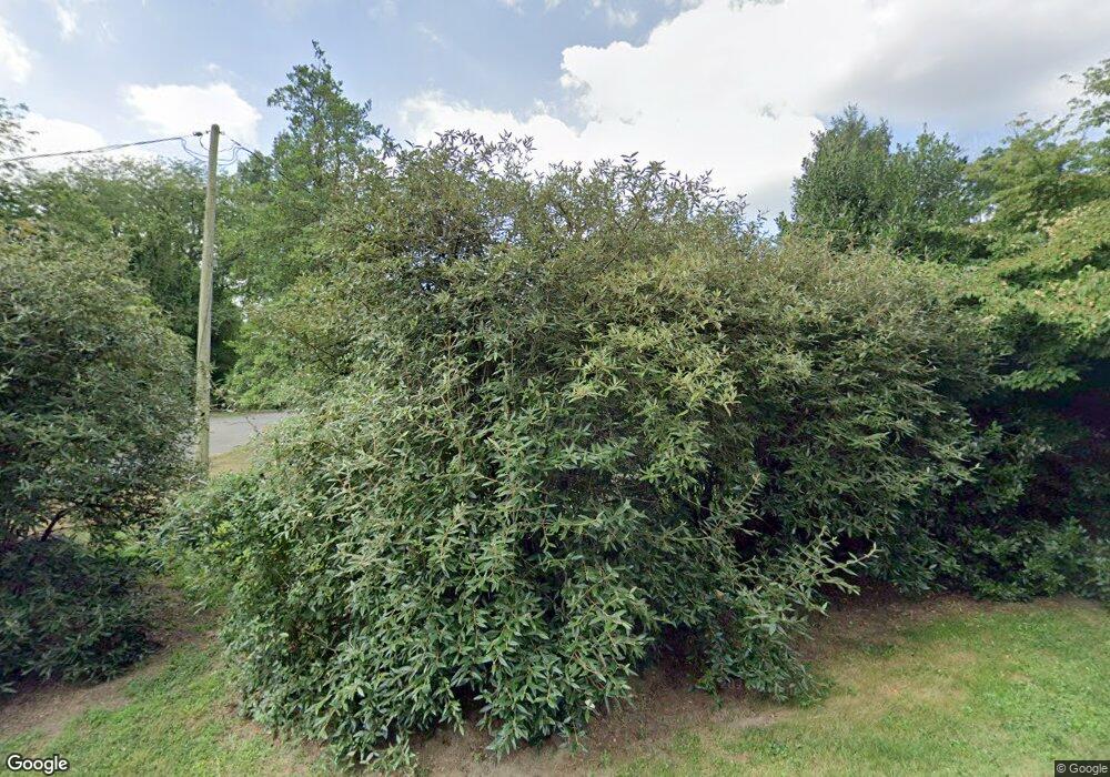 952 Sheaffer Rd, Lancaster, PA 17602 - photo 1