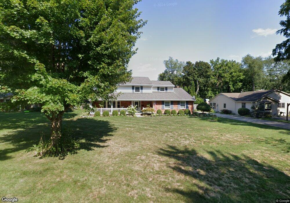 3305 Grove Pkwy, Columbus, IN 47203 - photo 1