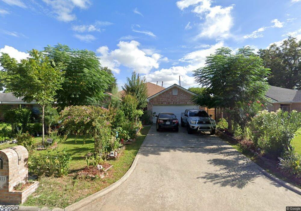 4933 Redbud St, Houston, TX 77033 - photo 1