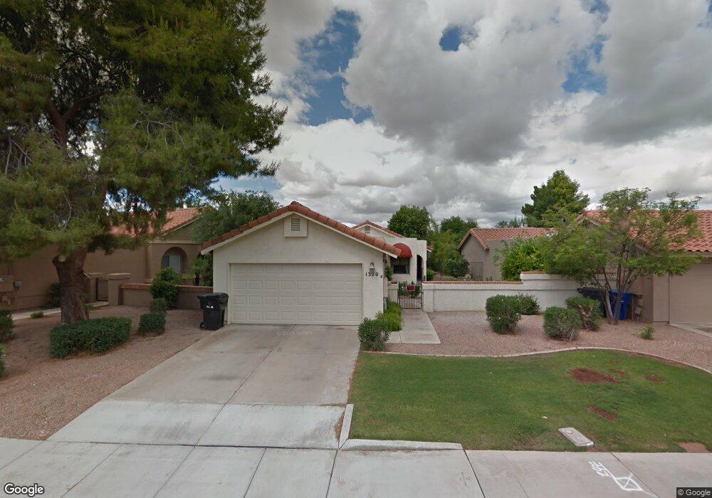 1370 N Tamarisk Dr unit 1, Chandler, AZ 85224 - photo 1