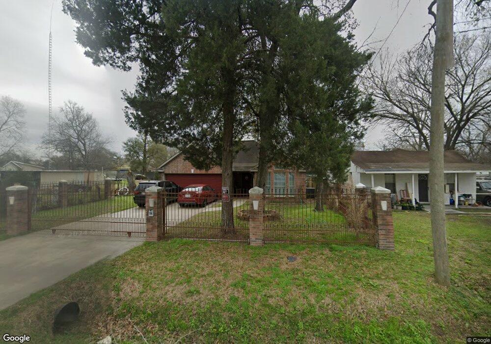 706 Apache St, Houston, TX 77022 - photo 1