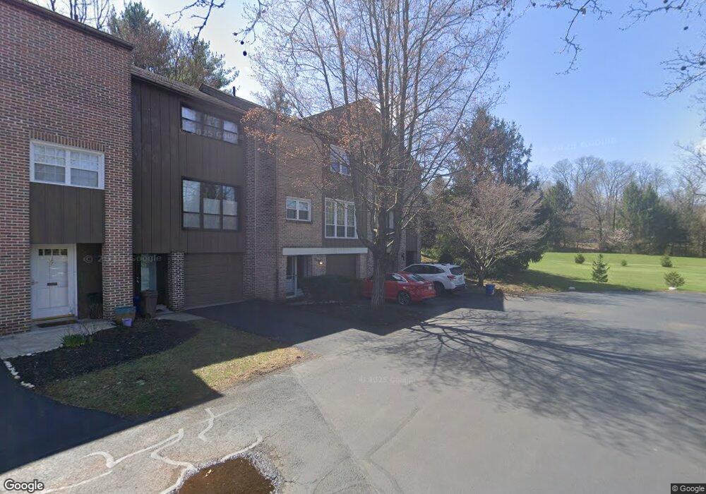 12 Club Ln, Reading, PA 19607 - photo 1