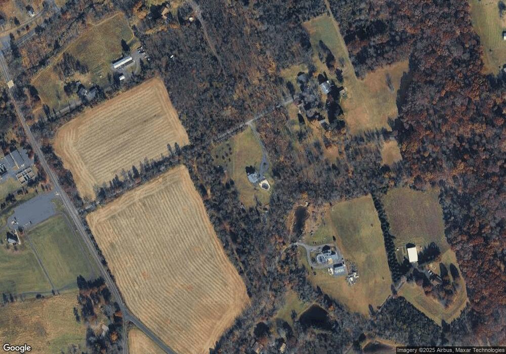 423 Elephant Rd, Perkasie, PA 18944 - photo 1