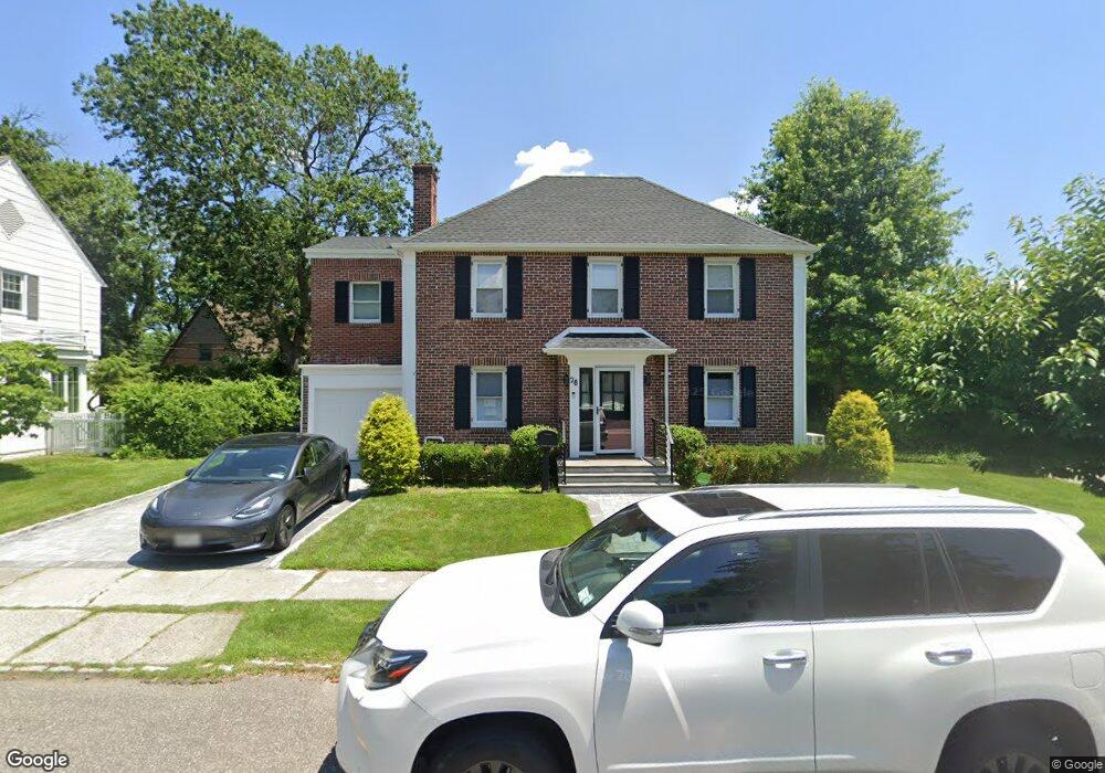 28 Dewey St, Manhasset, NY 11030 - photo 1