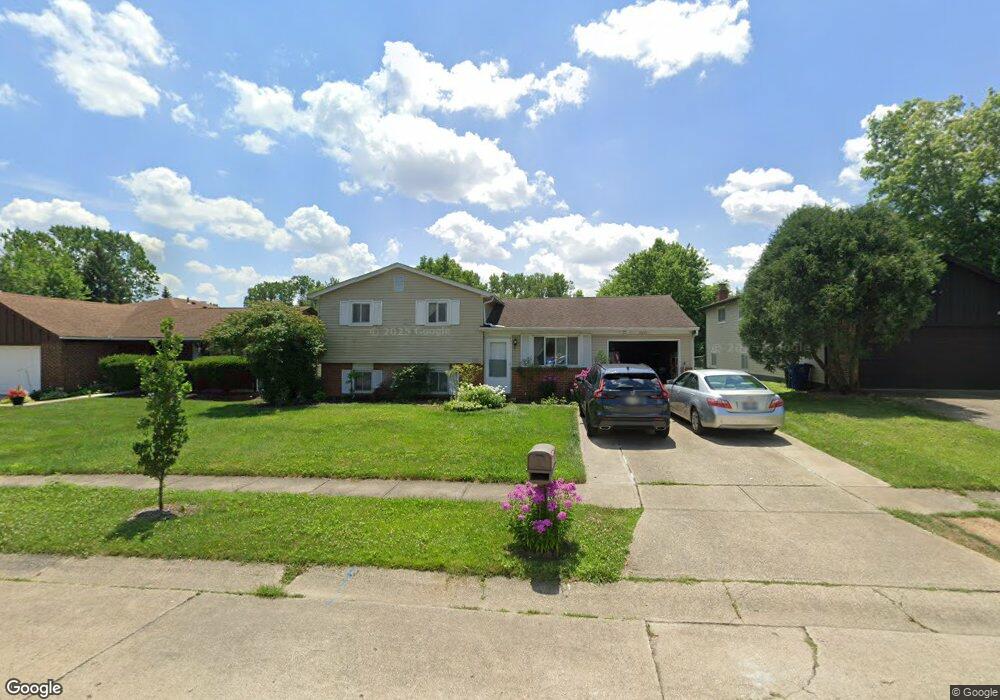 2661 Landsburn Dr, Columbus, OH 43231 - photo 1