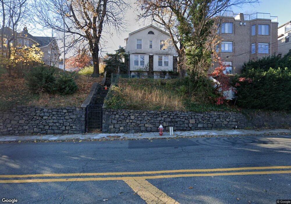 1208 River Rd, Edgewater, NJ 07020 - photo 1