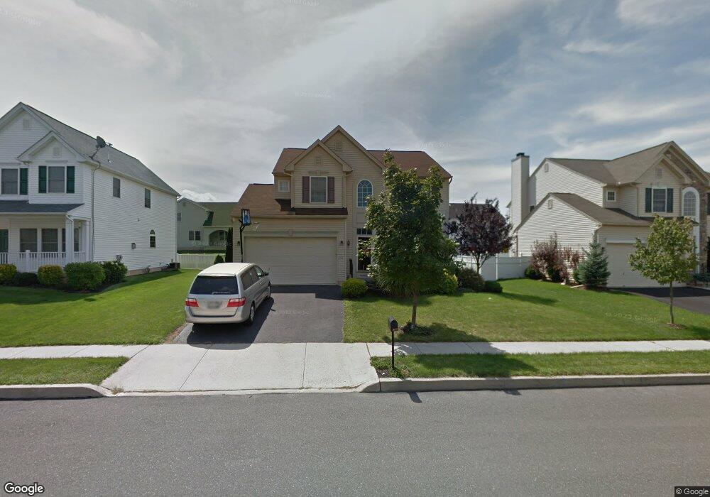 1952 Vintage Dr, Easton, PA 18045 - photo 1