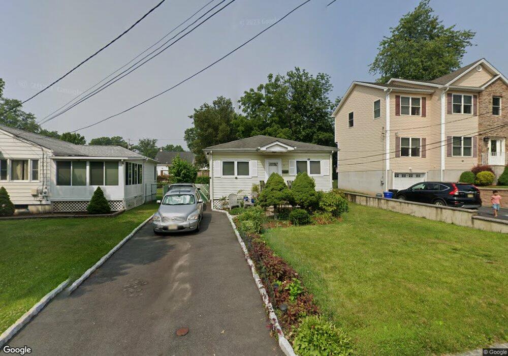 Sold $490,000
