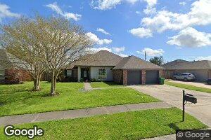 526 Oak Point Dr, La Place, LA 70068