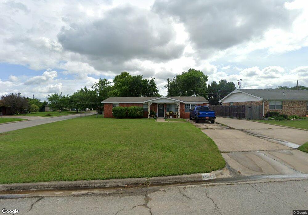 126 Turner St, Ardmore, OK 73401 - photo 1