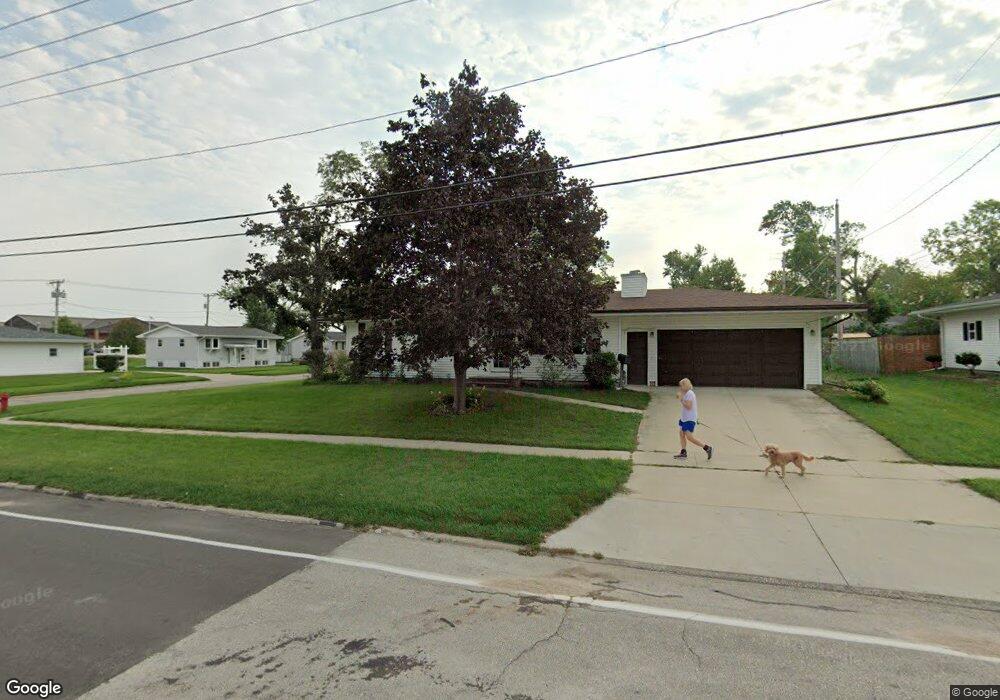 865 S 15th St, Marion, IA 52302 - photo 1