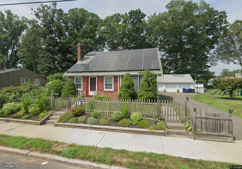 100 Holcomb St, West Haven, CT 06516 - photo 1