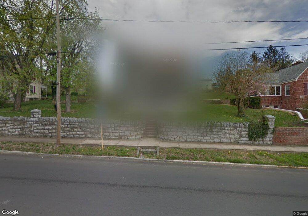 364 N Massanutten St, Strasburg, VA 22657 - photo 1