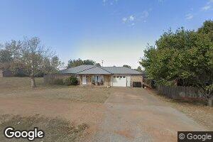 911 Washita Ave, Mountain View, OK 73062