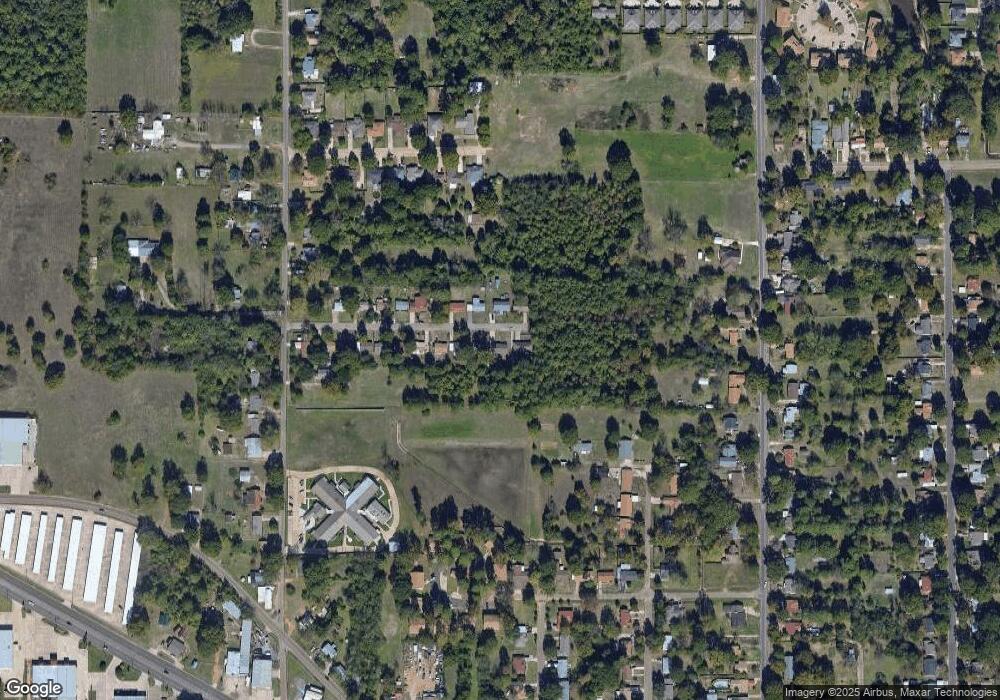 613 Hillview St, Texarkana, TX 75501 - photo 1