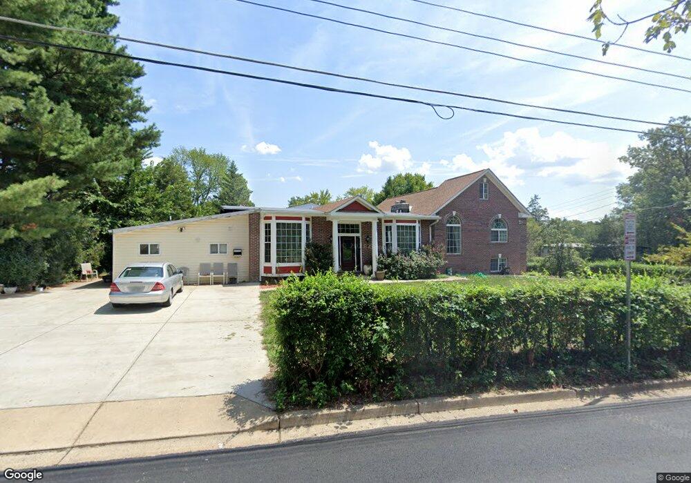 3321 Wilkins Dr, Falls Church, VA 22041 - photo 1