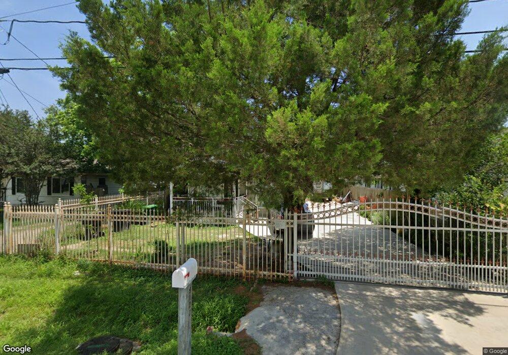 9122 Weedy Ln, Houston, TX 77093 - photo 1