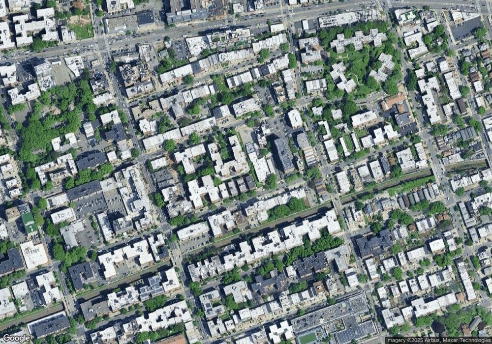 14446 38th Ave unit 5D, Flushing, NY 11354 - photo 1