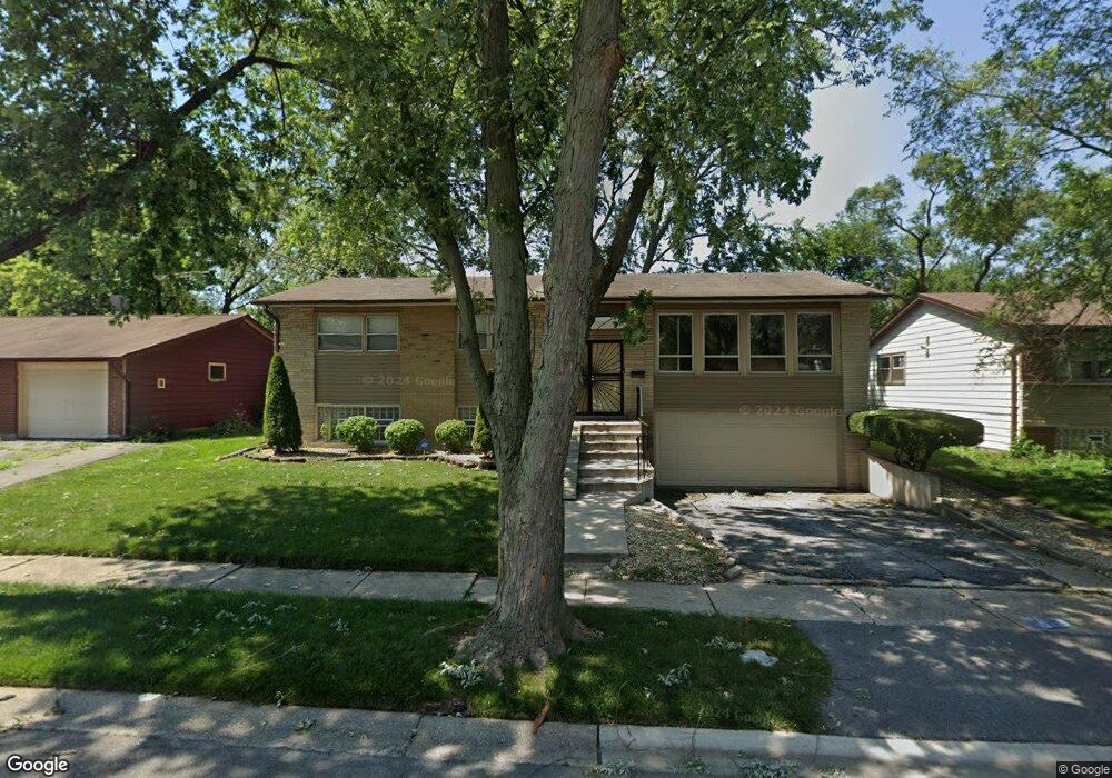 17620 Grandview Dr, Hazel Crest, IL 60429 - photo 1