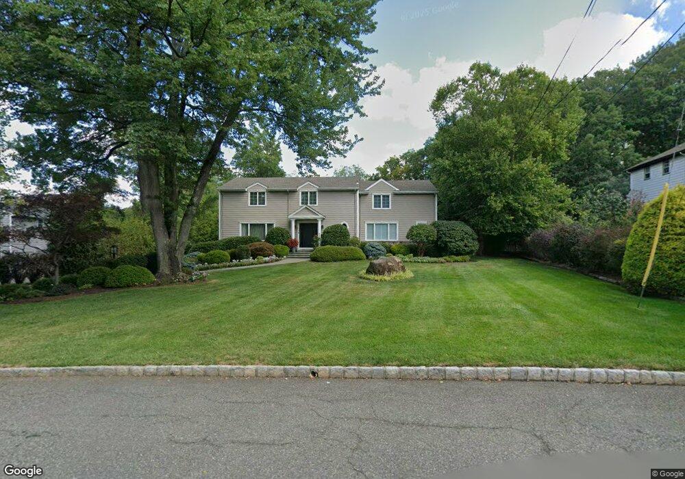 76 Rockledge Dr, Livingston, NJ 07039 - photo 1