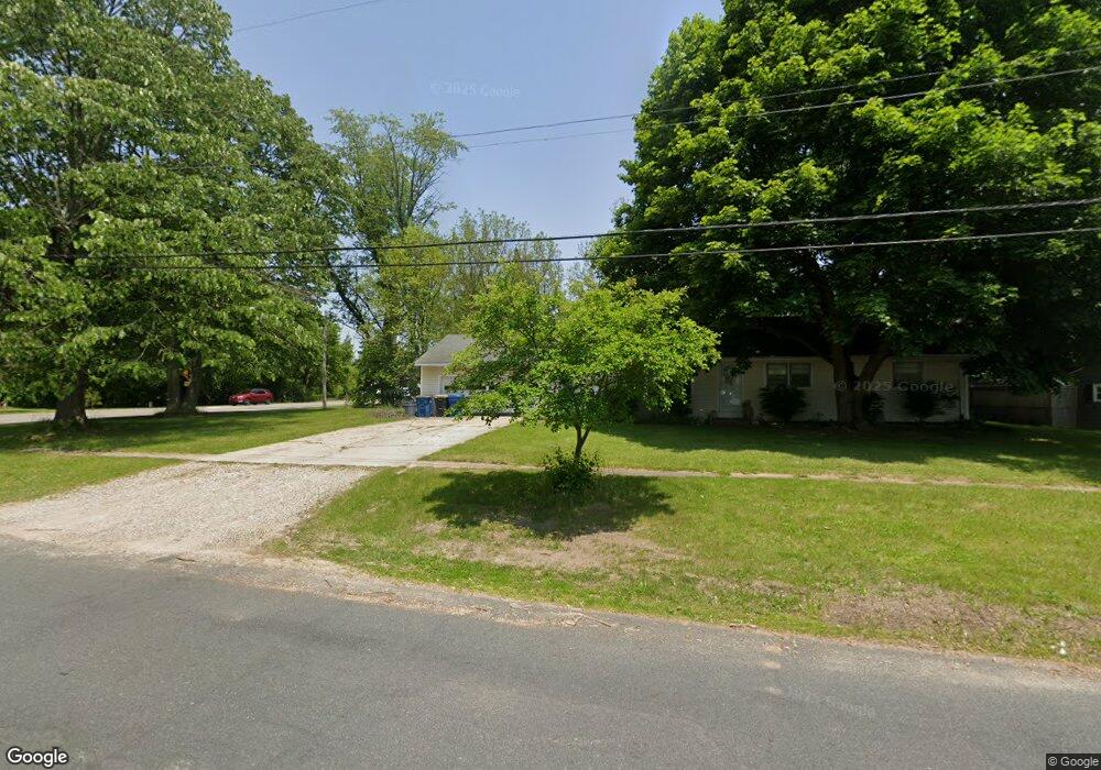 2528 Mapleview Ave, Portage, MI 49024 - photo 1