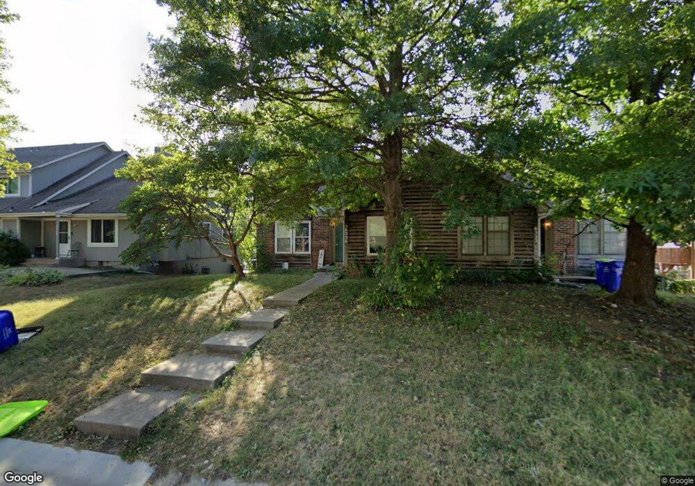 6336 Hallet St, Shawnee, KS 66216 - photo 1